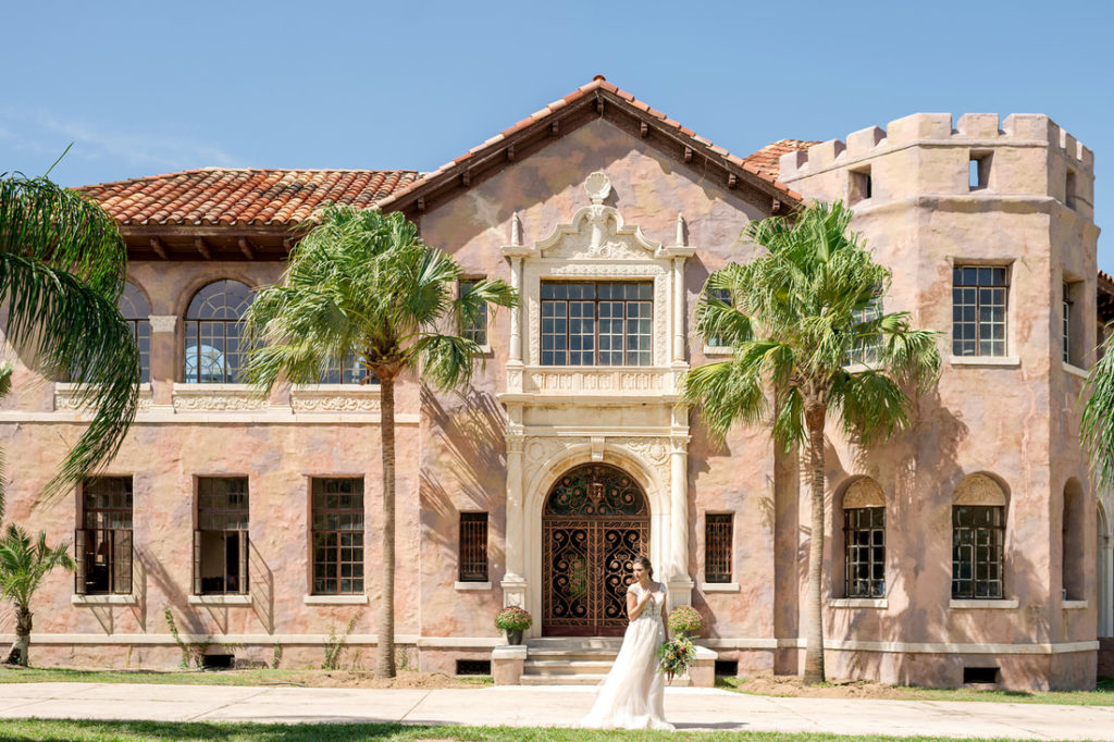 Howey-in-the-hills mansion